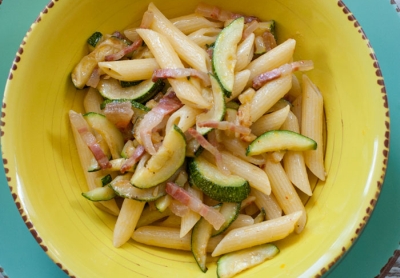 Penne rigate con zucchine e Pancetta di Calabria DOP